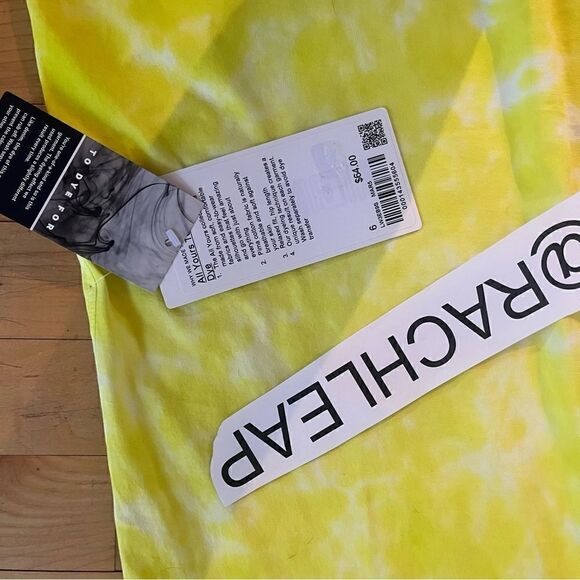 Lululemon All Yours Tee Tie Die - Picture 6 of 7